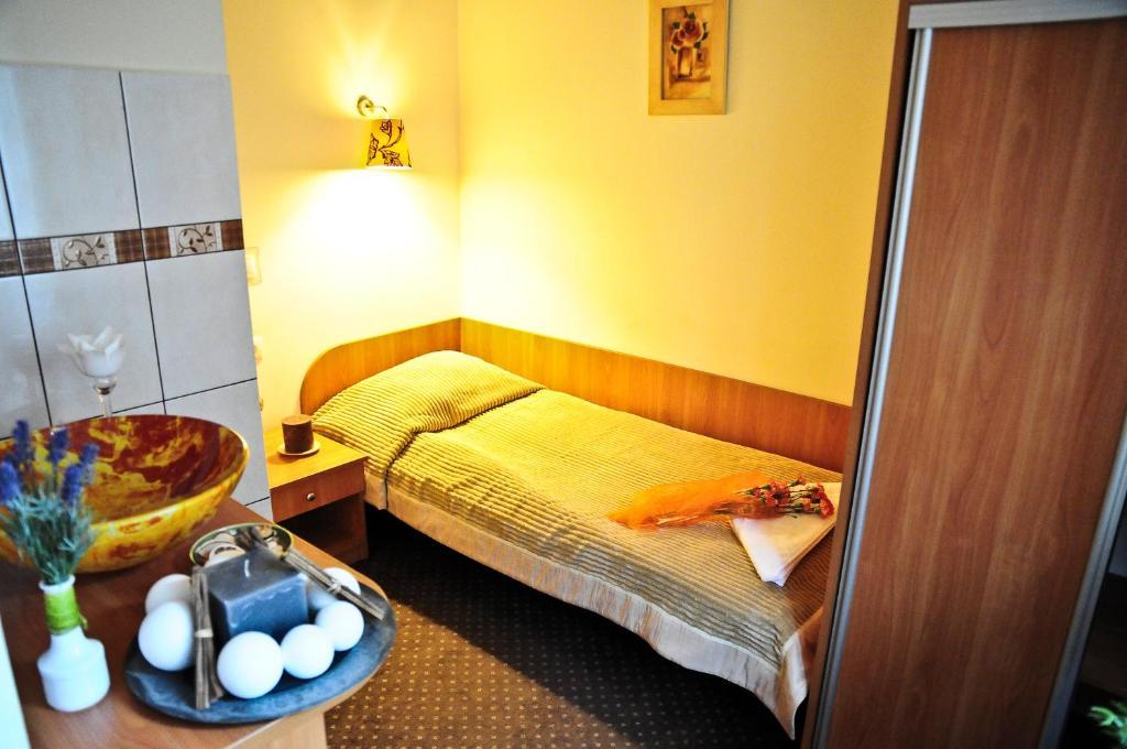 Osrodek Uslug Hotelarskich Kinga Wieliczka Rom bilde